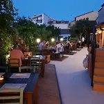 Διαμέρισμα Ana *